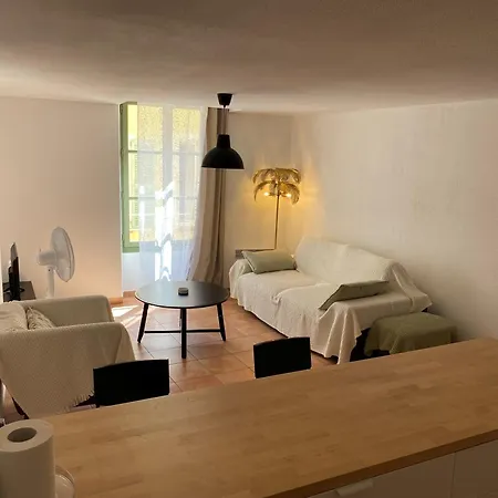 T2 Cosy Vieux Hyeres-parcours Des Arts *