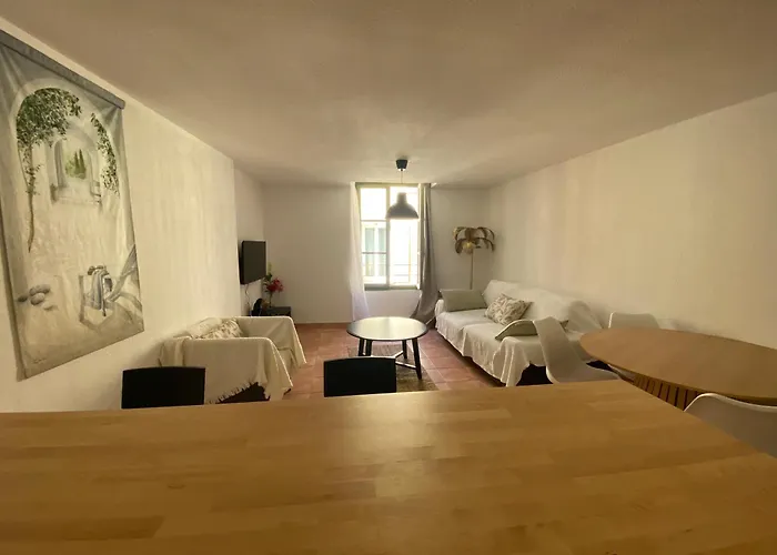 By Elodie T2 Cosy Vieux Hyeres-parcours Des Arts Apartment Hyeres